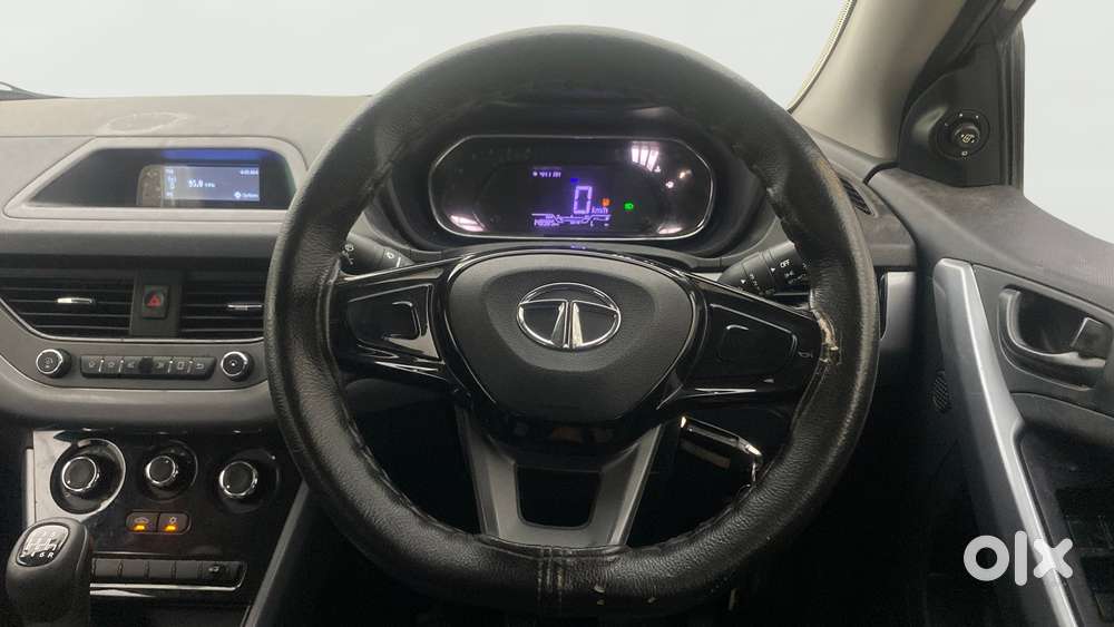 Tata Nexon 1.2 Revotron Xm, 2020, Petrol