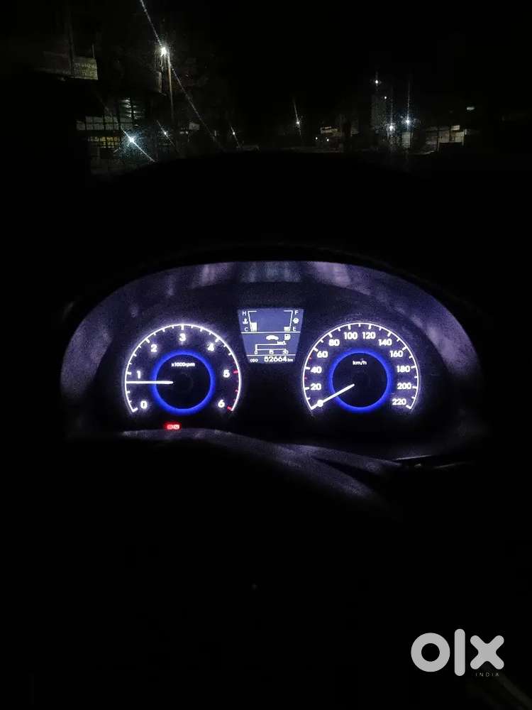 Hyundai Verna 2012 Sx(0)top Model Push Button Start