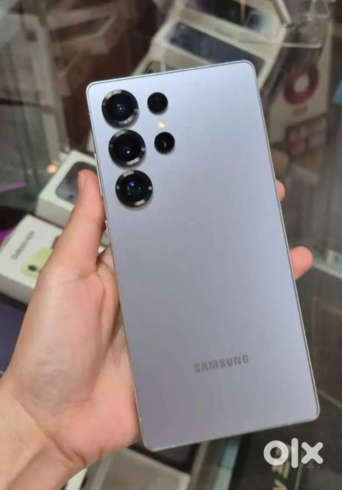 Samsung galaxy S25 ultra with all accessories emi available