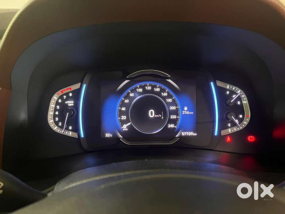 Hyundai Alcazar 2021 Petrol Well Maintained