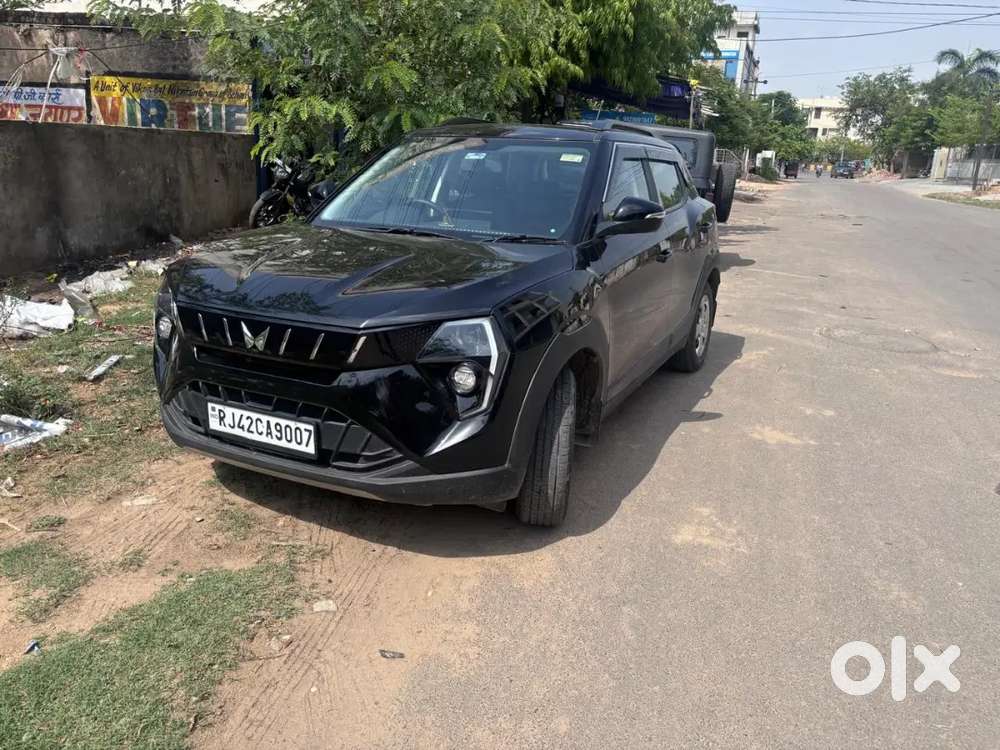 Mahindra Xuv 3xo 2025
