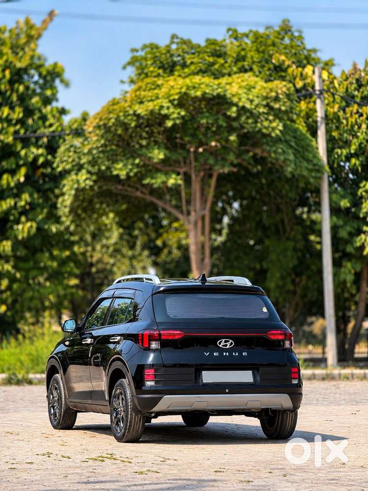 Hyundai Venue S 1.2 Petrol, 2024, Petrol