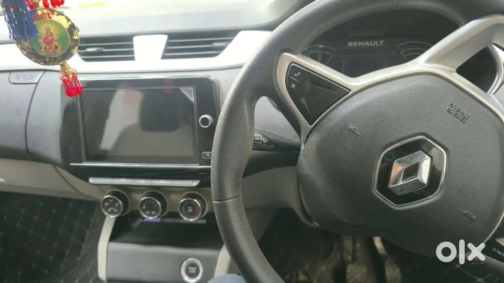 Renault Triber 1.0 Rxz 2021 Top Model Automatic Transmission Gzb Regis
