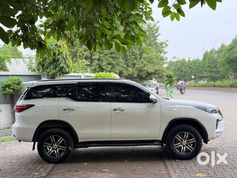 Toyota Fortuner 4x2 At 2.8 Diesel, 2023, Diesel