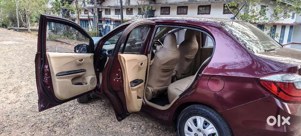 Honda Amaze 2017 Petrol Well Maintained