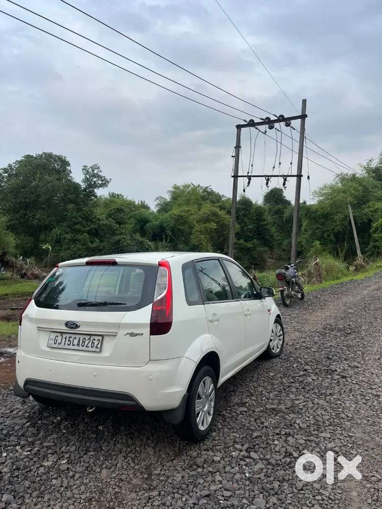 Ford Figo 2012 Petrol Zxi