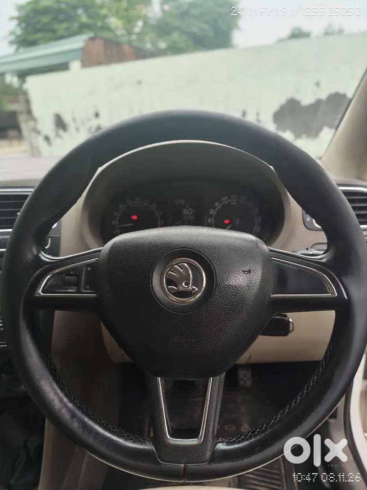 Skoda Rapid 1.5 Active 2014