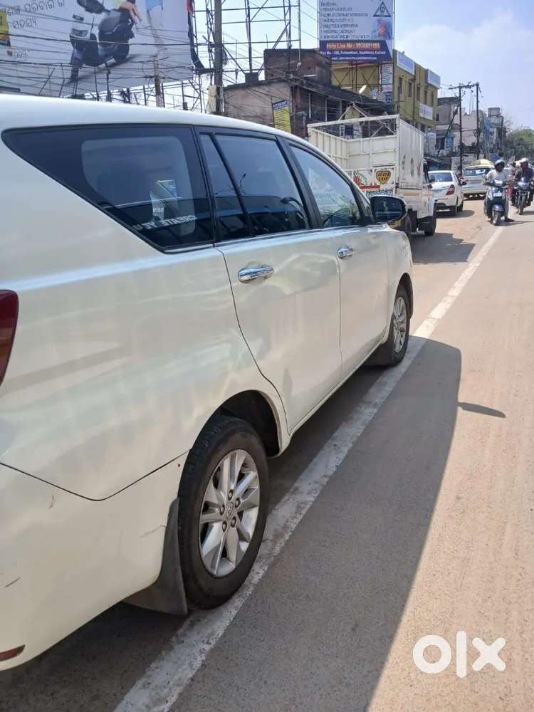 Toyota Innova Crysta Vx 2017