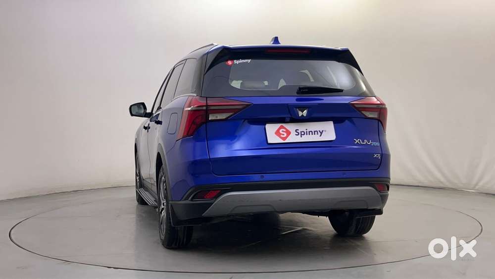 Mahindra Xuv700 2.2 Ax 7 Diesel Mt Luxury Pack Str, 2023, Diesel