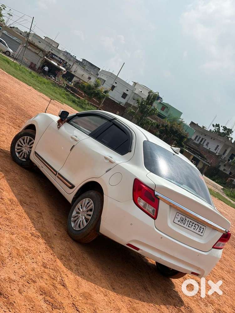 Maruti Suzuki Dzire 1.2 Vxi, 2021, Petrol