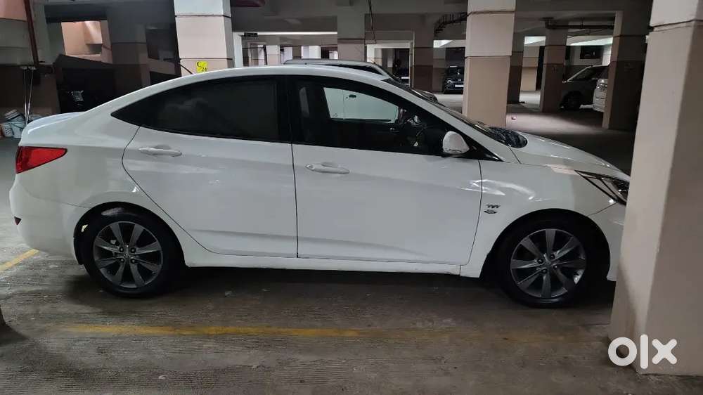 Hyundai Verna 2011 Cng & Hybrids Well Maintained