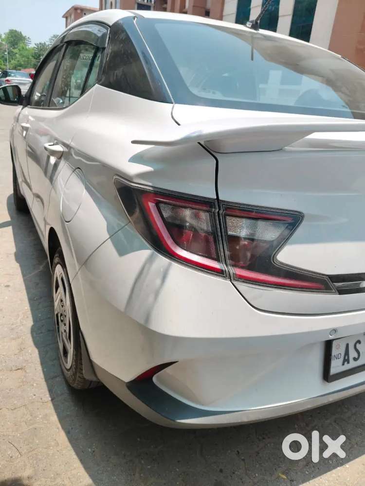 Hyundai Aura 2023 Petrol 22000 Km Driven