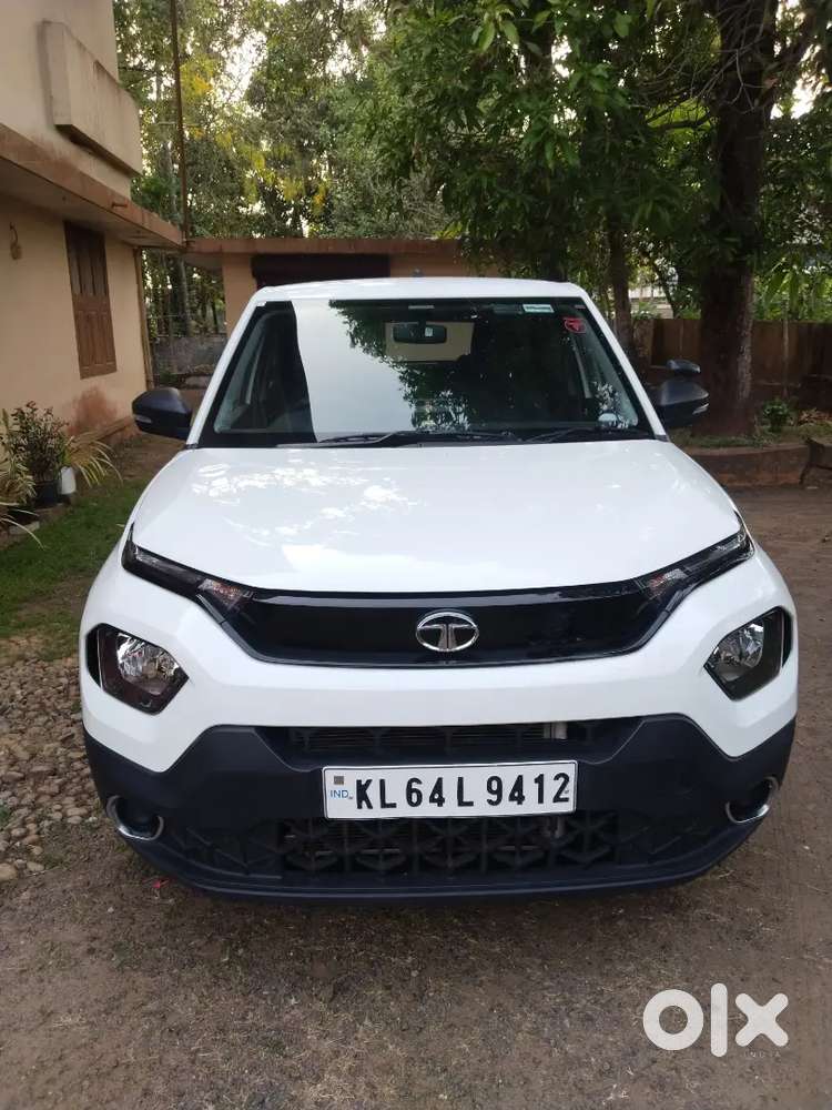 Tata Punch 2023 Petrol Only 21000 Km Driven