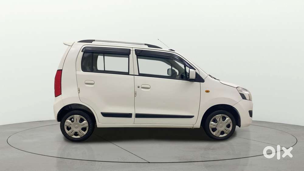 Maruti Suzuki Wagon R Vxi Amt, 2018, Petrol