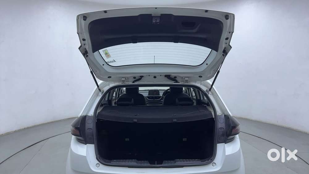 Tata Altroz 1.5 Xz Plus Diesel, 2021, Diesel