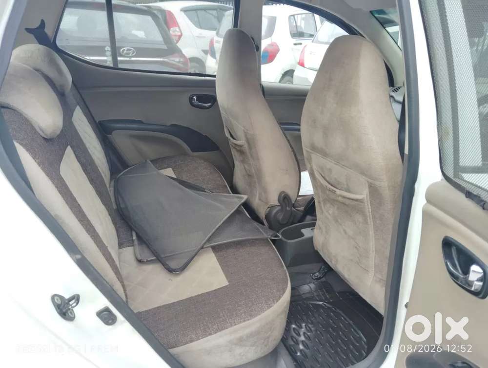 Hyundai I10 Sportz At, 2012, Petrol