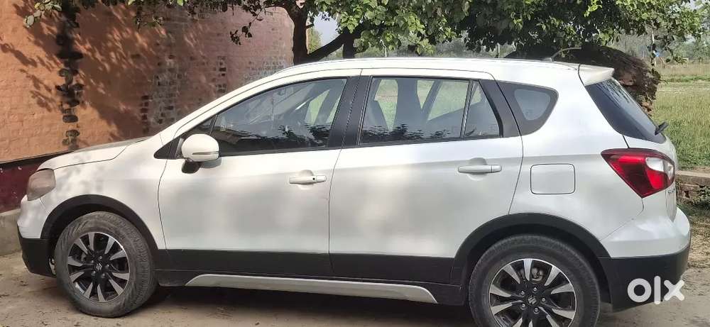 Maruti Suzuki S-cross 2022