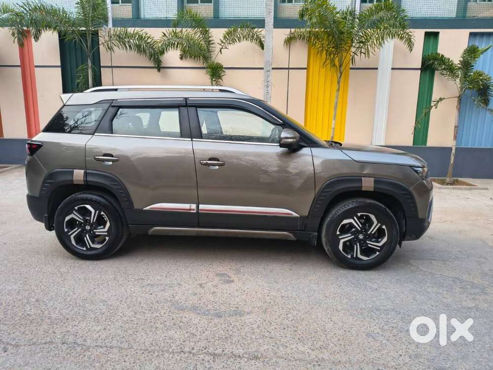 Maruti Suzuki Brezza 1.5 Zxi Plus Smart Hybrid, 2022, Petrol