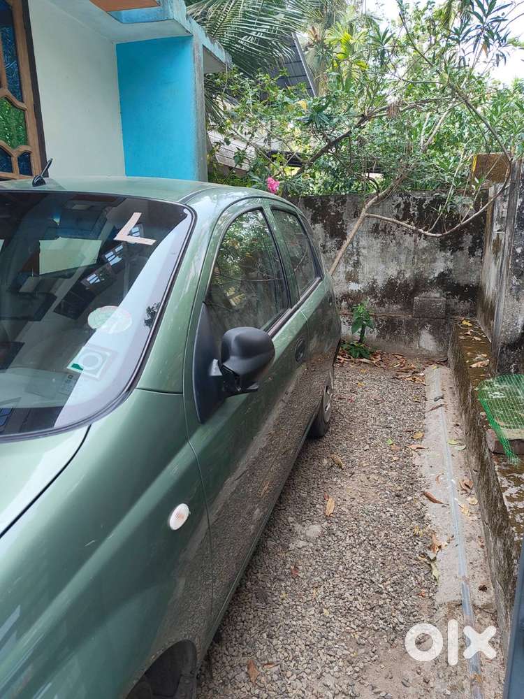 Power Stearing , Power Window, Music System,a/c,