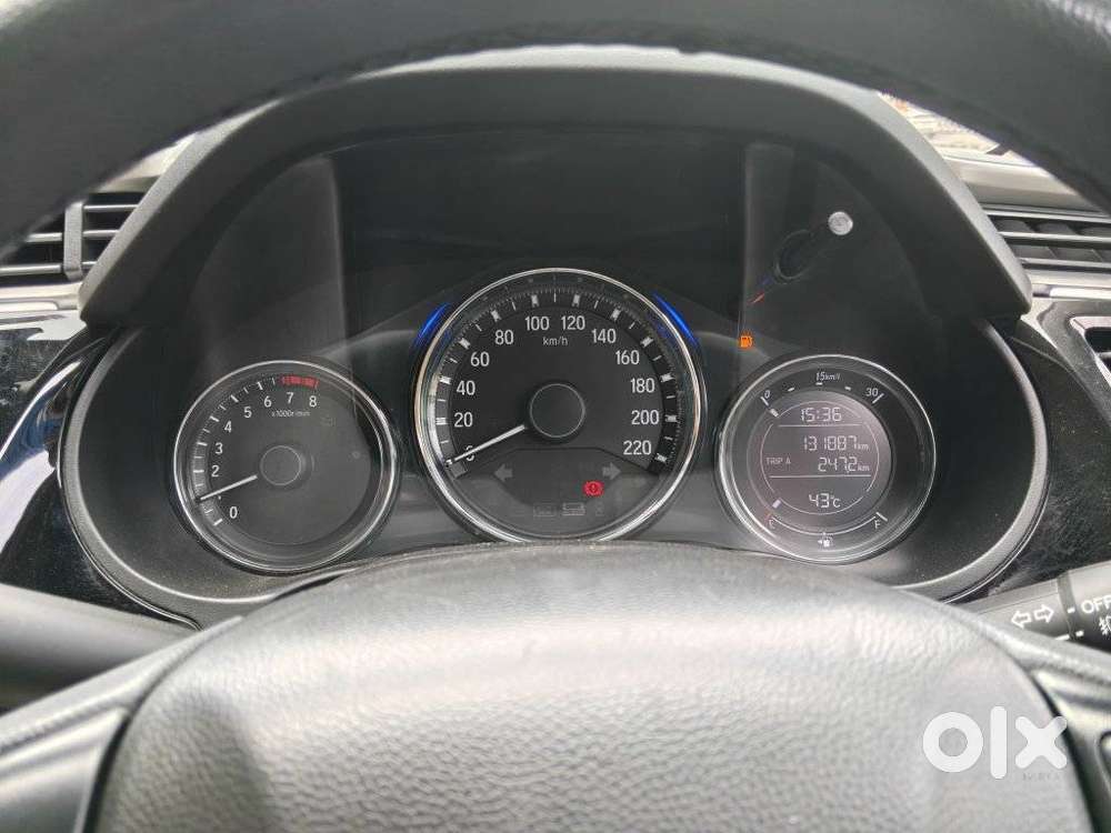 Honda City 1.5 V 5th Gen I-vtec Mt, 2022, Petrol