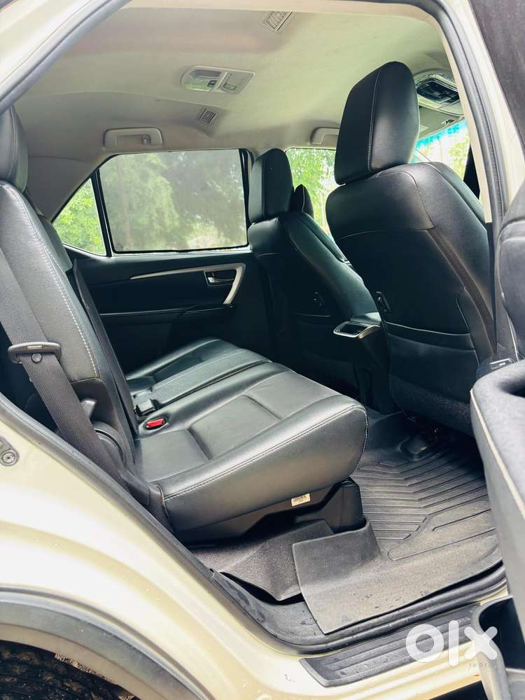 Toyota Fortuner 4x2 At 2.8 Diesel, 2022, Diesel