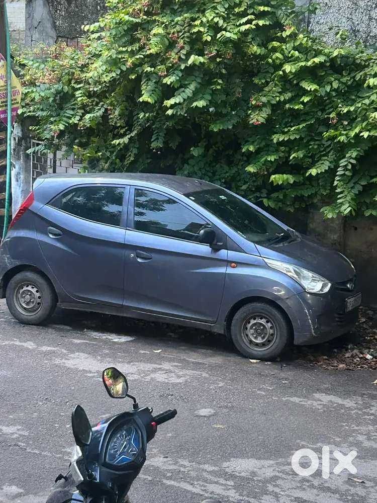 Hyundai Eon 2011 Petrol 31000 Km Driven