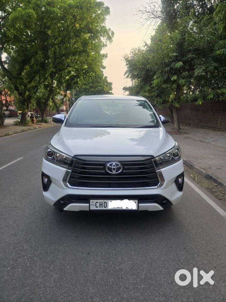 Toyota Innova Crysta Zx 2.4 Diesel 7 Seater, 2022, Diesel