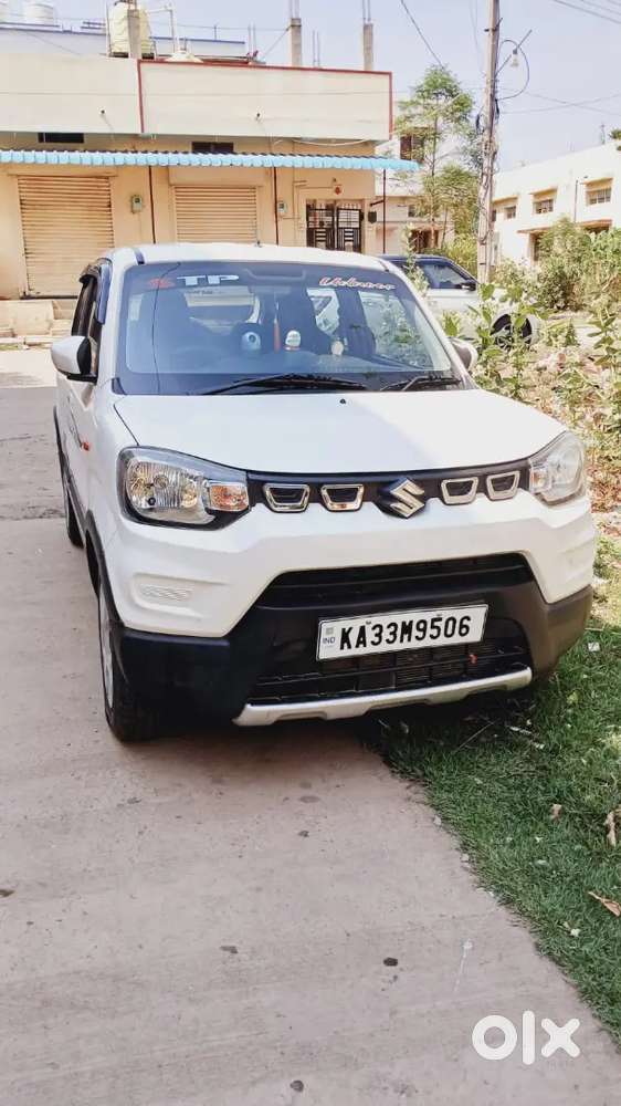 Maruti Suzuki S-presso Vxi+ 2021