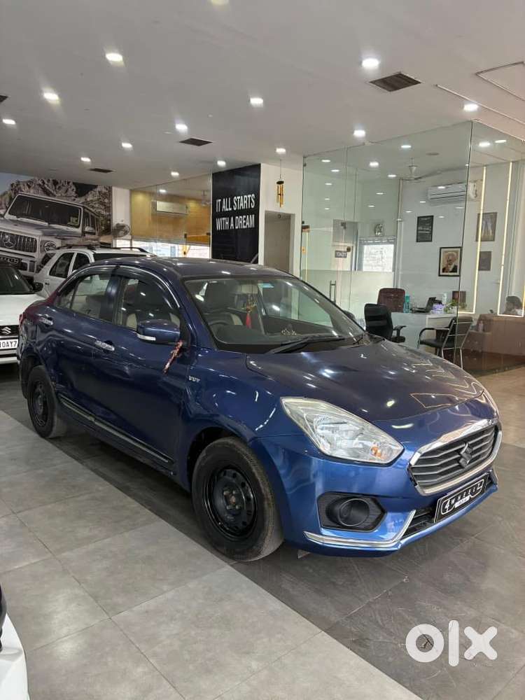 Maruti Suzuki Swift Dzire Vxi(o) Mt, 2017, Petrol