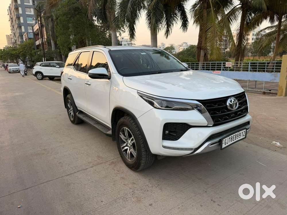 Toyota Fortuner Legender 2023 Diesel Well Maintained