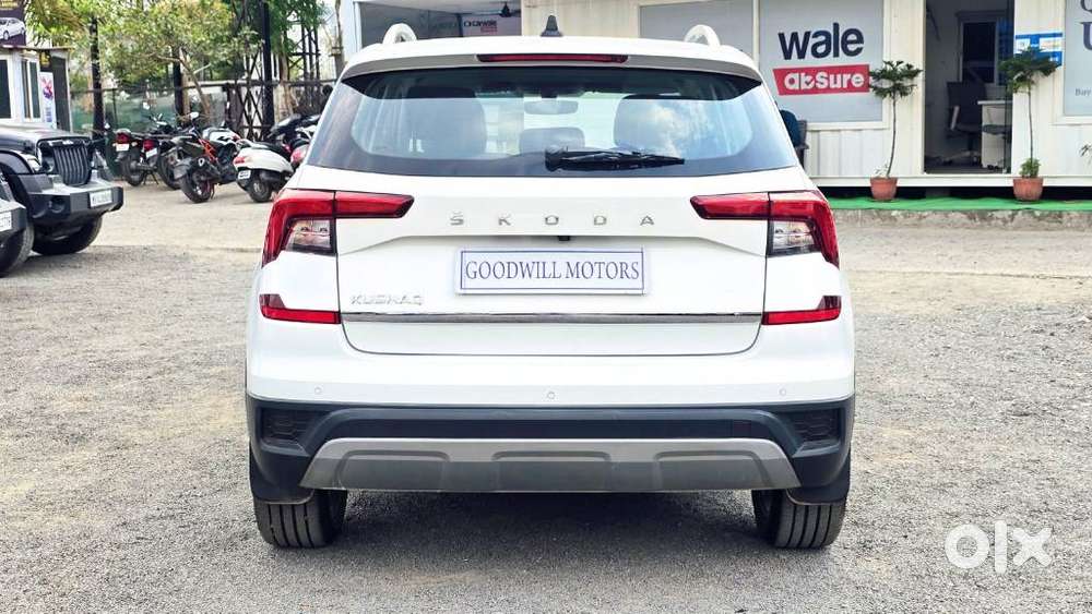 Skoda Kushaq 1.0 Tsi Style At (6 Airbags), 2023