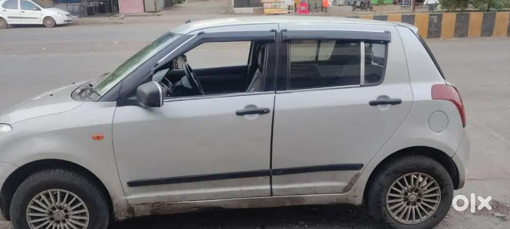 Swift Maruti Suzuki 2007, Km Driven 157603