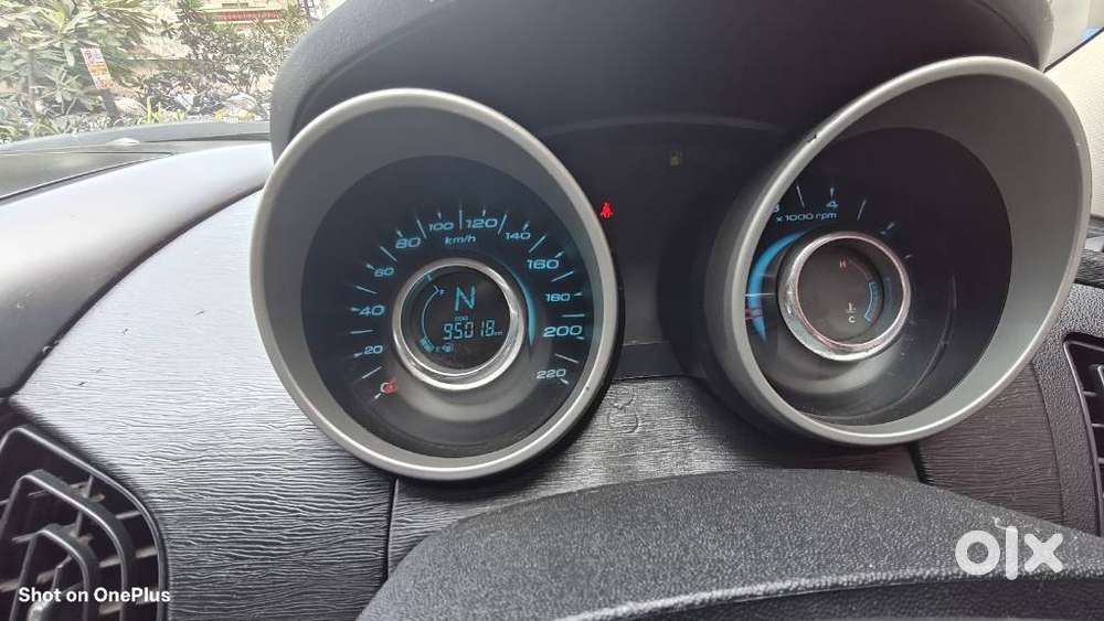 Mahindra Xuv500 W10 2wd, 2015, Diesel