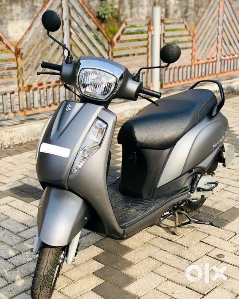 Suzuki Access 125 Bs6 Matte Grey Access 125 Matt Grey With Mag