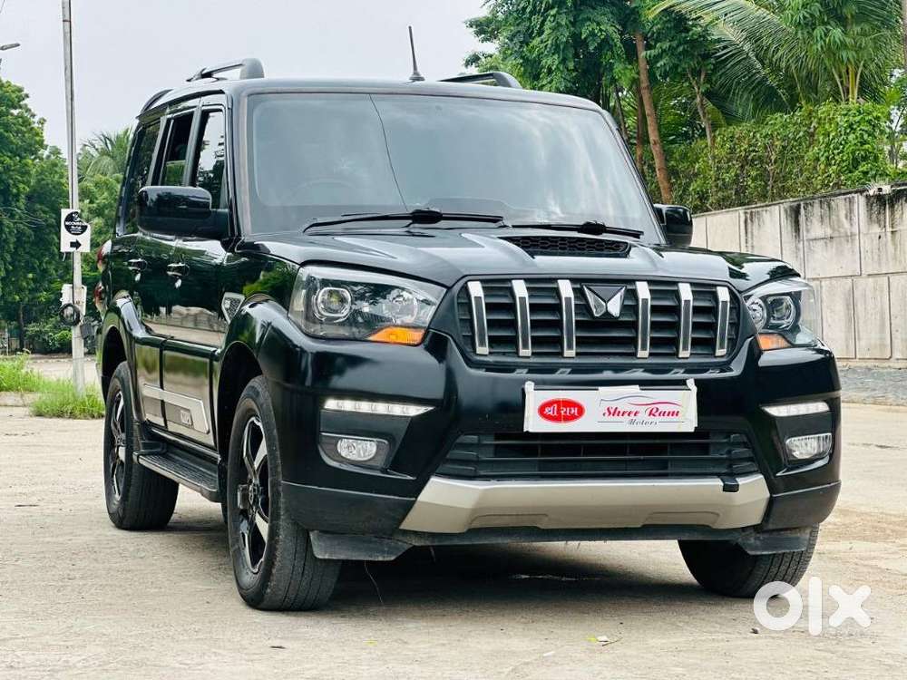 Mahindra Scorpio Classic 2.2 S 11 Mt 7 Str, 2024, Diesel