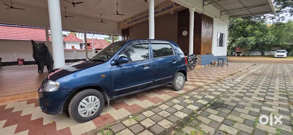 Ac 
Power Stearing 
Sterio
New Front Tyre
Full Maintained Family Used