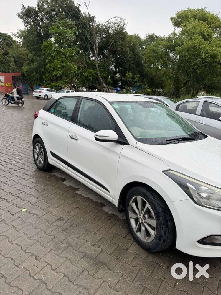 2015 Hyundai Petrol Car
