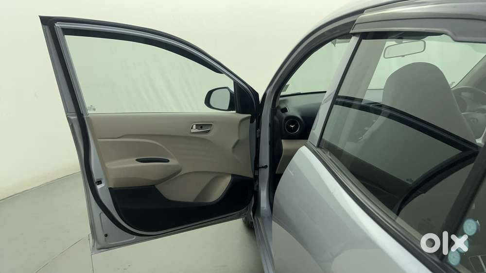 Hyundai Santro Asta, 2019, Petrol