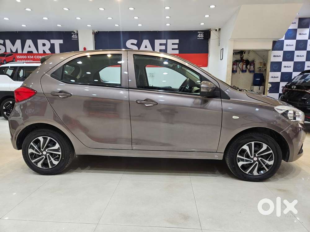 Tata Tiago 1.2 Revotron Xt, 2018, Petrol