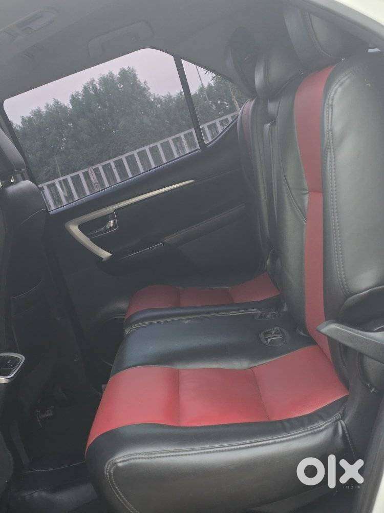 Toyota Fortuner 3.0 4x2 Automatic, 2018, Diesel