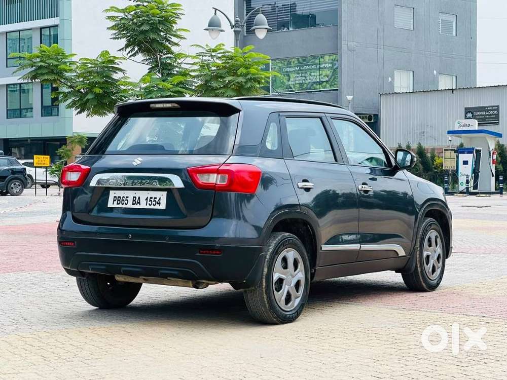 Maruti Suzuki Brezza 1.5 Vxi Smart Hybrid, 2020, Petrol