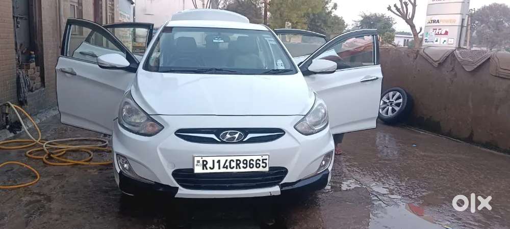 Hyundai Verna 2013 Petrol 80000 Km Driven