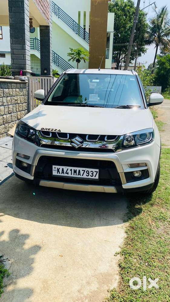 Maruti Suzuki Brezza December 2016 Diesel 84000 Km Driven