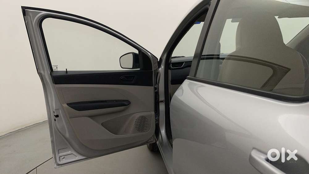 Renault Triber Rxt Easy-r Amt, 2021, Petrol