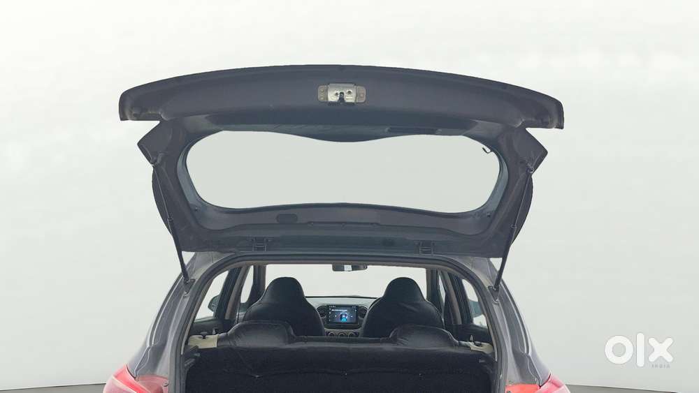 Hyundai Grand I10 Sportz 1.2 Kappa Vtvt, 2015, Petrol