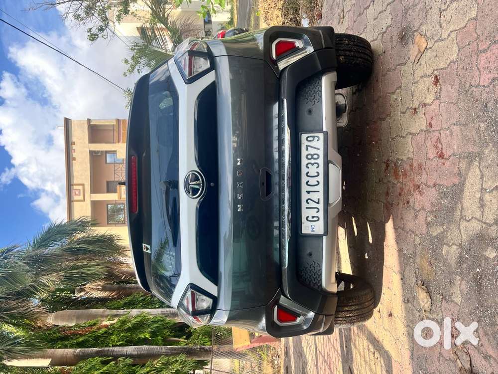 Tata Nexon Xz+s 2022 Petrol Mt (with Sunroof)-15k Km Driven Single Own