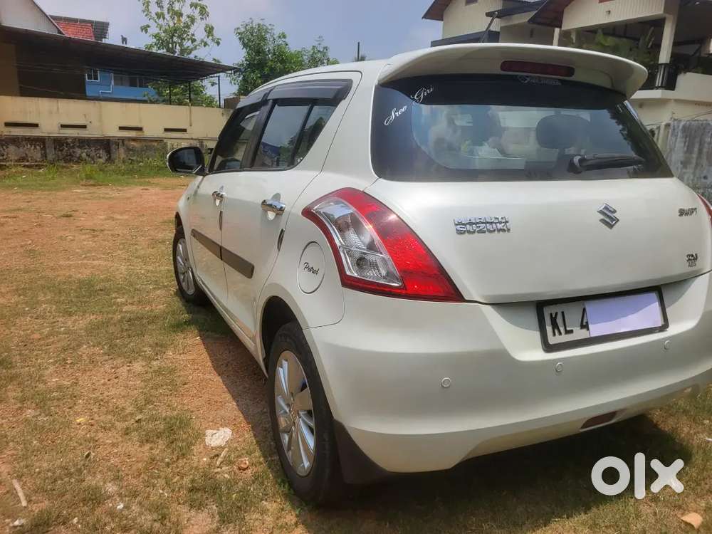 Maruti Suzuki Swift 2016 Zxi Full Option Petrol.