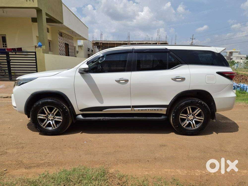 Toyota Fortuner 4x2 Mt 2.8 Diesel, 2021, Diesel