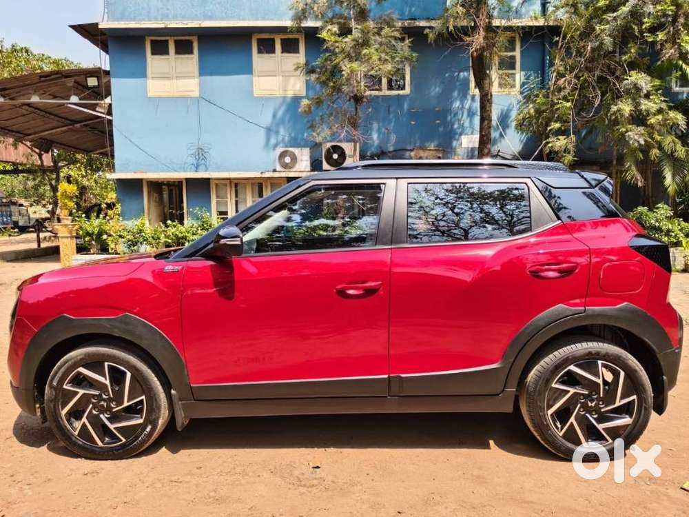 Mahindra Xuv 3xo Ax7l 1.2 Petrol At (pg), 2025, Petrol