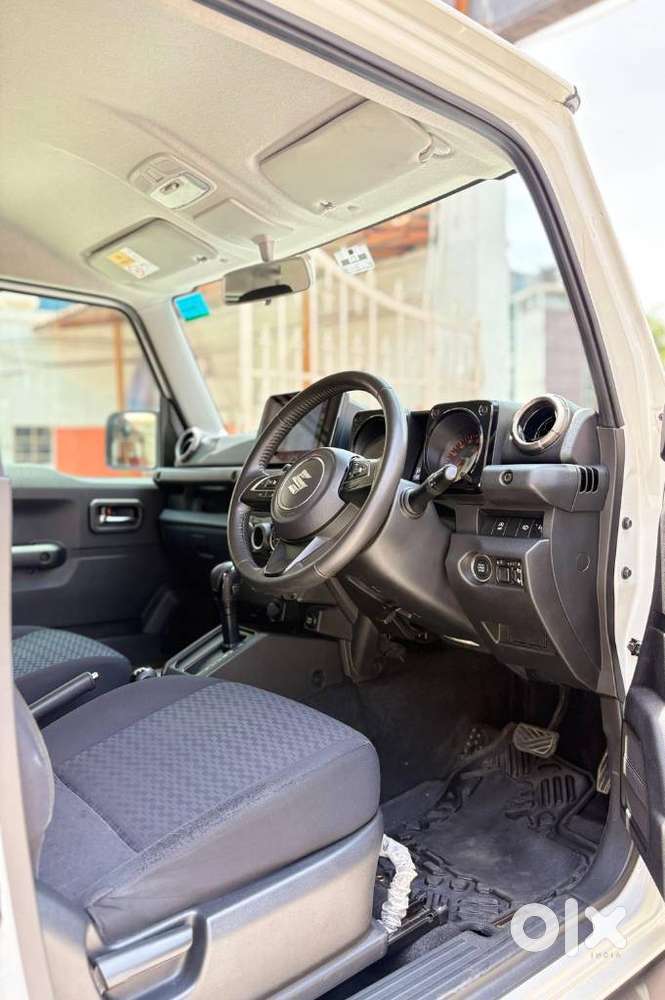 Maruti Suzuki Jimny Alpha At Dual Tone, 2023, Petrol